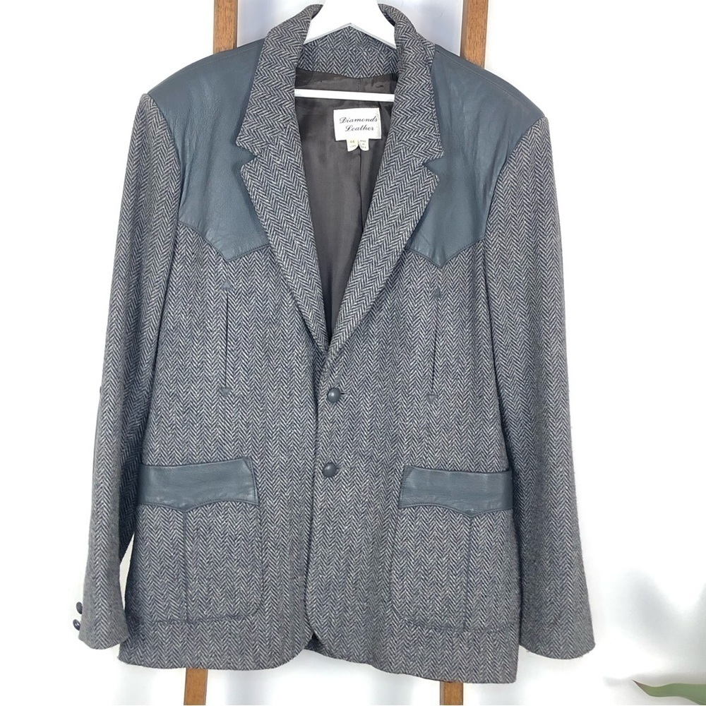 VINTAGE grey herringbone sports jacket leather elbow patches single breasted 44